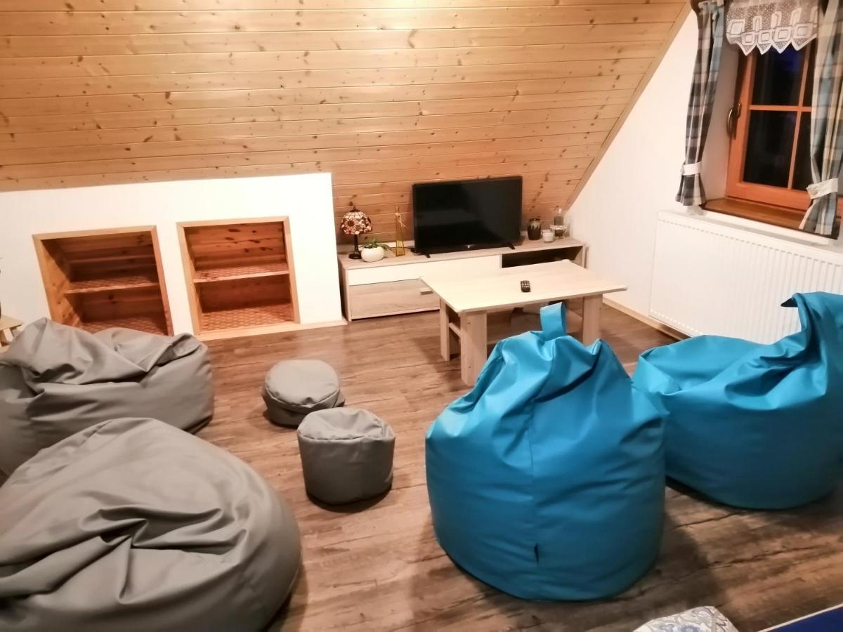Apartman Dve Micky Pec pod Snezkou Εξωτερικό φωτογραφία