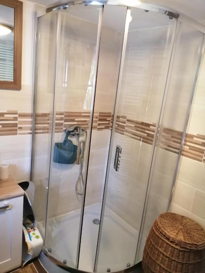 Apartman Dve Micky Pec pod Snezkou Εξωτερικό φωτογραφία