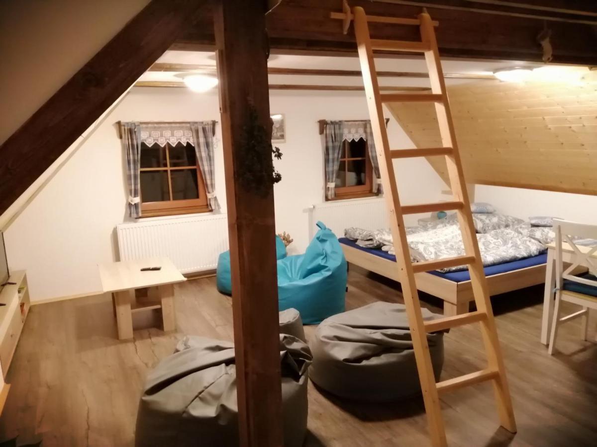 Apartman Dve Micky Pec pod Snezkou Εξωτερικό φωτογραφία